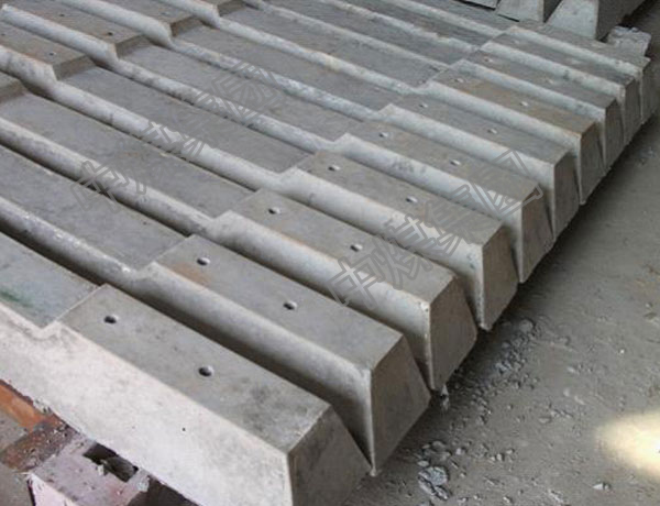 山东中煤集团水泥枕木厂家水泥枕木直销 水泥枕木直供