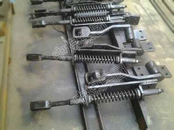 山东中煤集团弹簧扳道器厂家弹簧扳道器直供