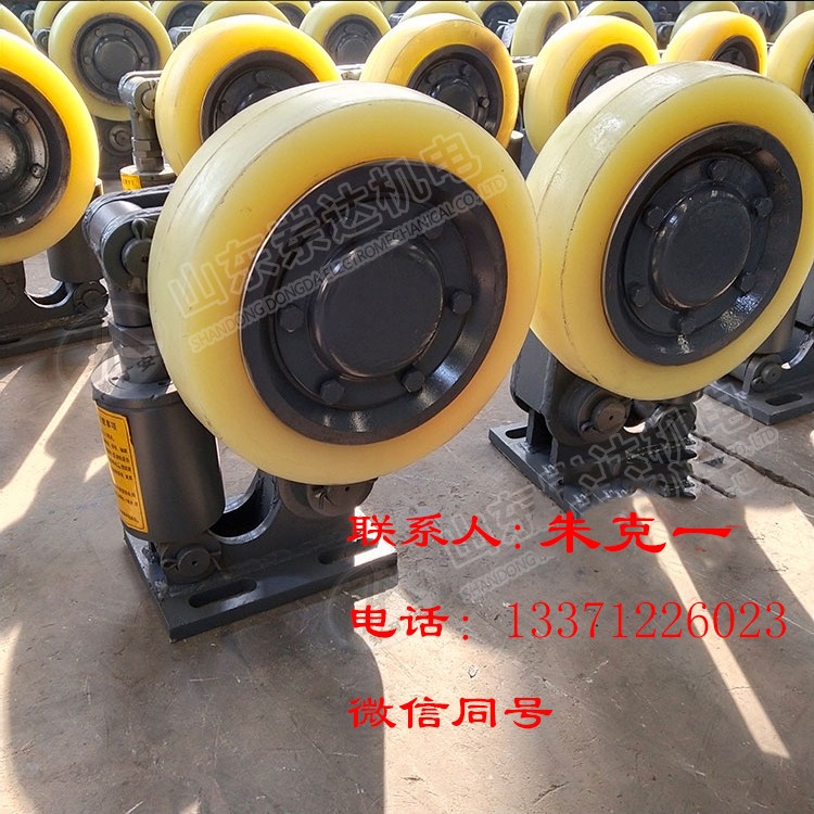 L50滚轮罐耳 矿用井下罐笼缓冲导向装置