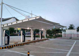 剅河镇公交充电站停车棚 剅河镇膜结构停车棚维修