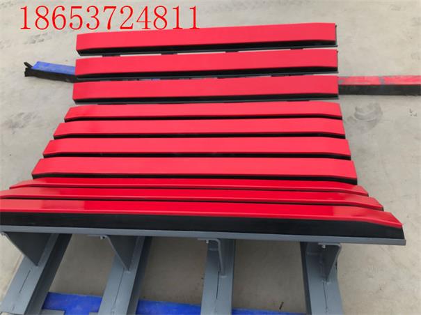 防皮带撕裂皮带机缓冲滑槽 耐腐蚀耐冲击 你值得拥有