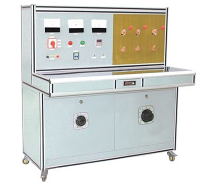 小型断路器瞬时动作特性测试台