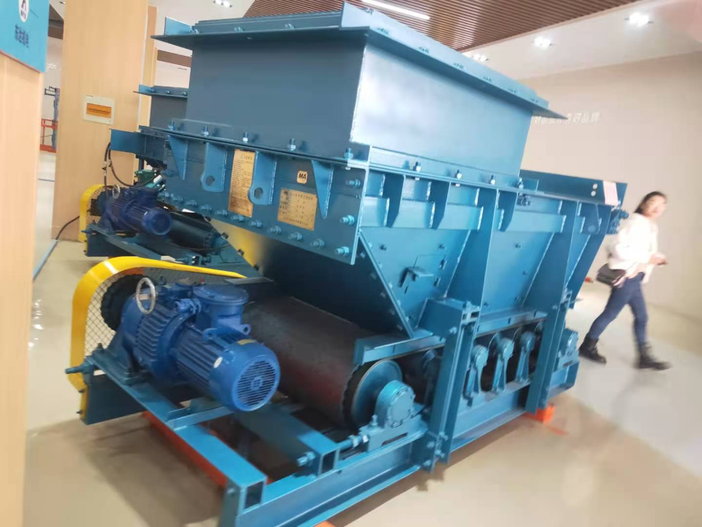 矿用GLD2200/7.5/S甲带给煤机精工制造有煤安证