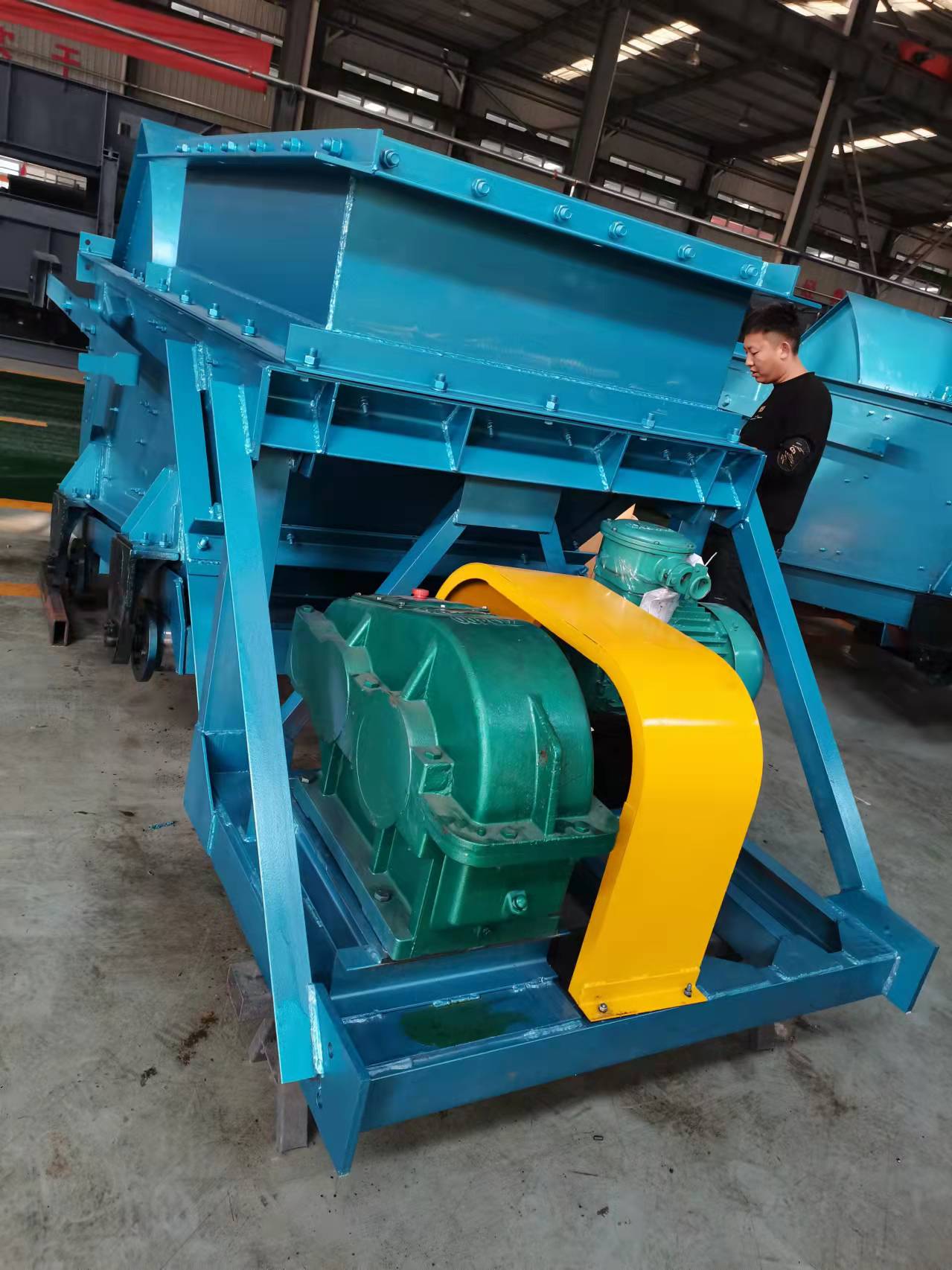 GLW330(k3)往复式给煤机功率7.5KWg给料量330t/h