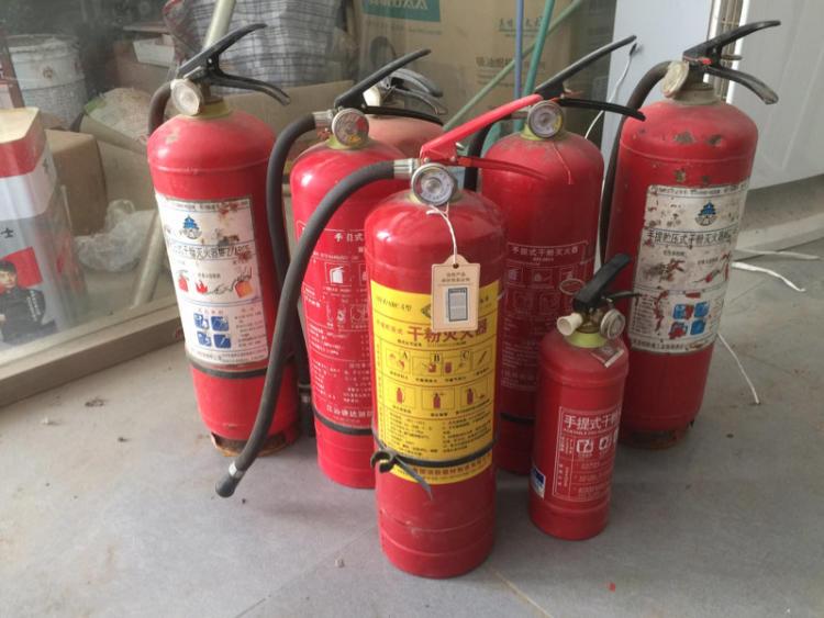 沈阳旧灭火器价格 回收防毒面具 二手灭火器回收