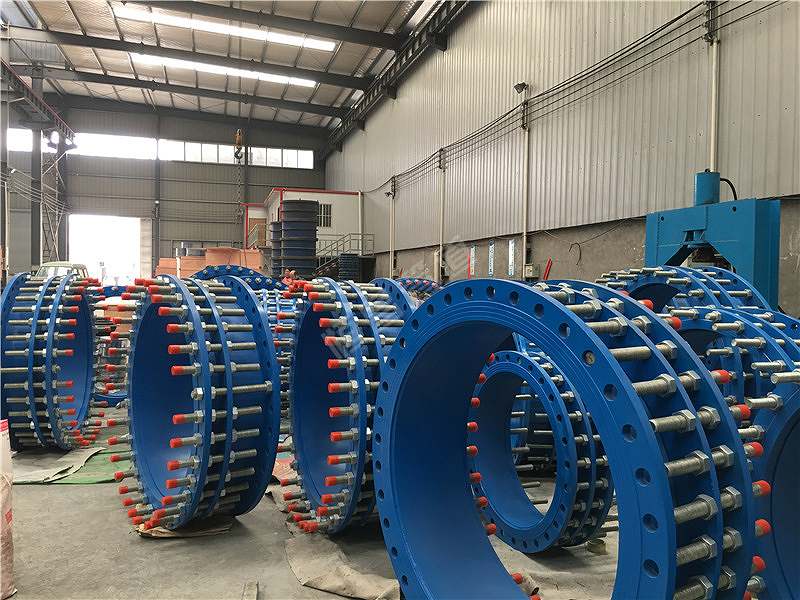 云南忻州双法兰限位伸缩节价格厂家支持