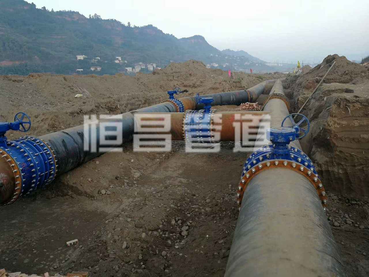 不锈钢伸缩节备有