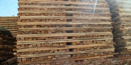 北京木方回收，大量回收工地木材用料