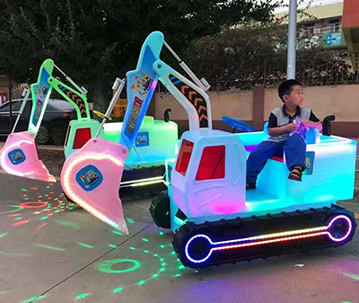 广场游乐设备海倍游乐儿童电动碰碰车挖掘机