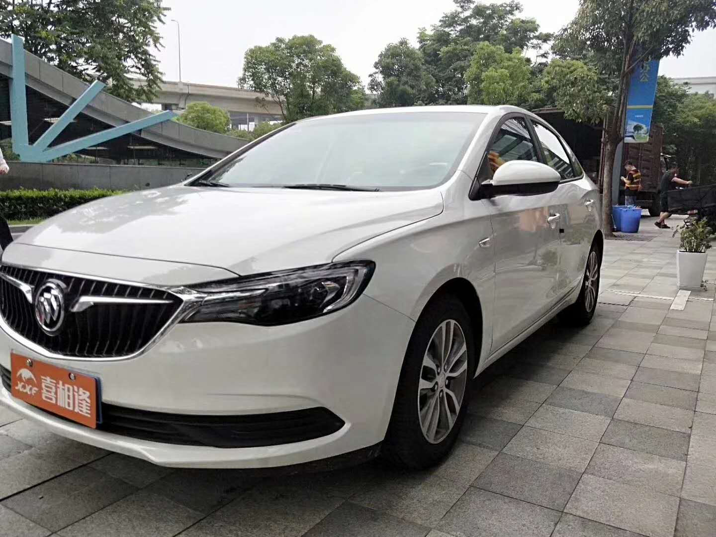 分期购车不审核资质 门槛低首付低
