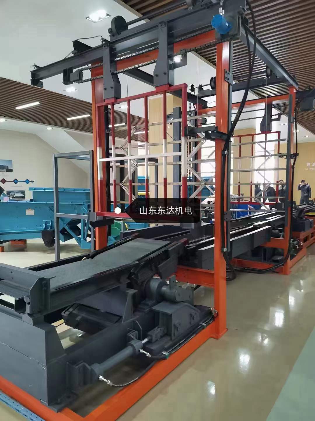 山东东达 销齿式矿车推车机 绳式推车机 矿用推车机