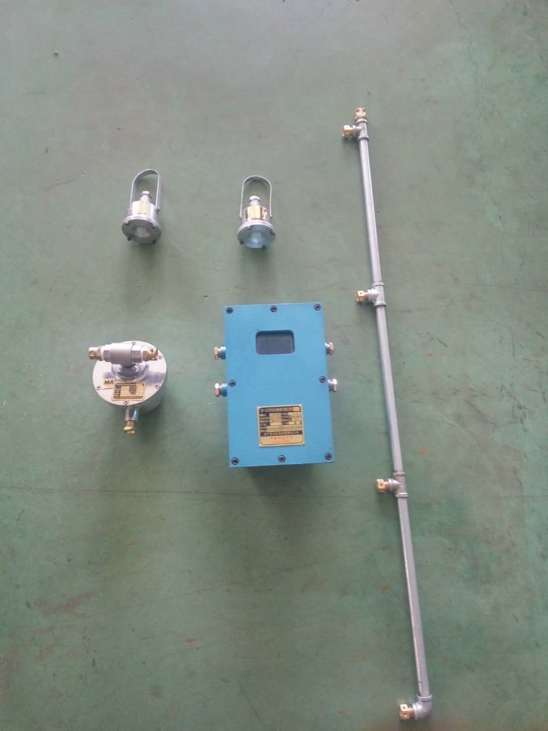 矿用无线洒水降尘装置 带锂电无线洒水