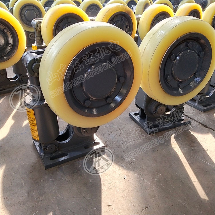 L25滚轮罐耳 缓冲轮 罐笼提升轮 矿用导向轮