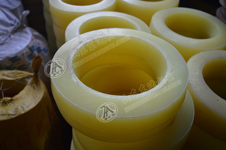 L20型罐道轮 矿用聚氨酯材质 轮皮耐撕裂 抗水性 抗油性